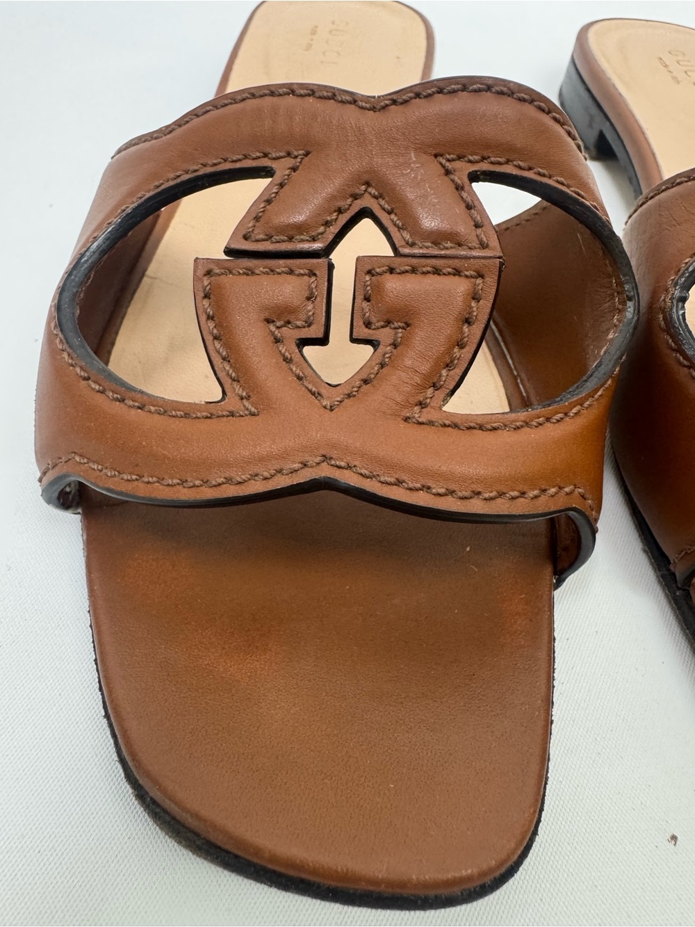 Gucci Tan Brown Leather GG Cutout Slide Mules - Picture 3 of 9